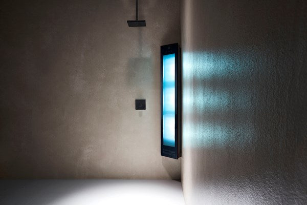 Sunshower Combi 2000W zwart infrarood & UV douchepaneel voor badkamer en wellness

